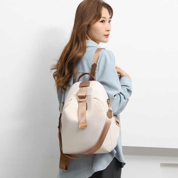 White Chic Metropolis Backpack: Elegance Meets Versatility